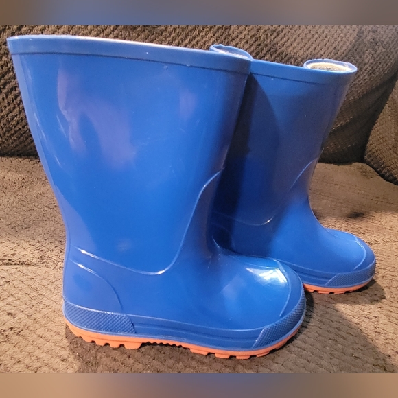 Kids Rain Boots Size 7-8 - Picture 3 of 5